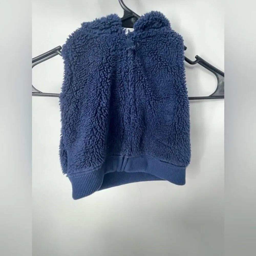 Carters fuzzy vest navy‎ blue 6 months